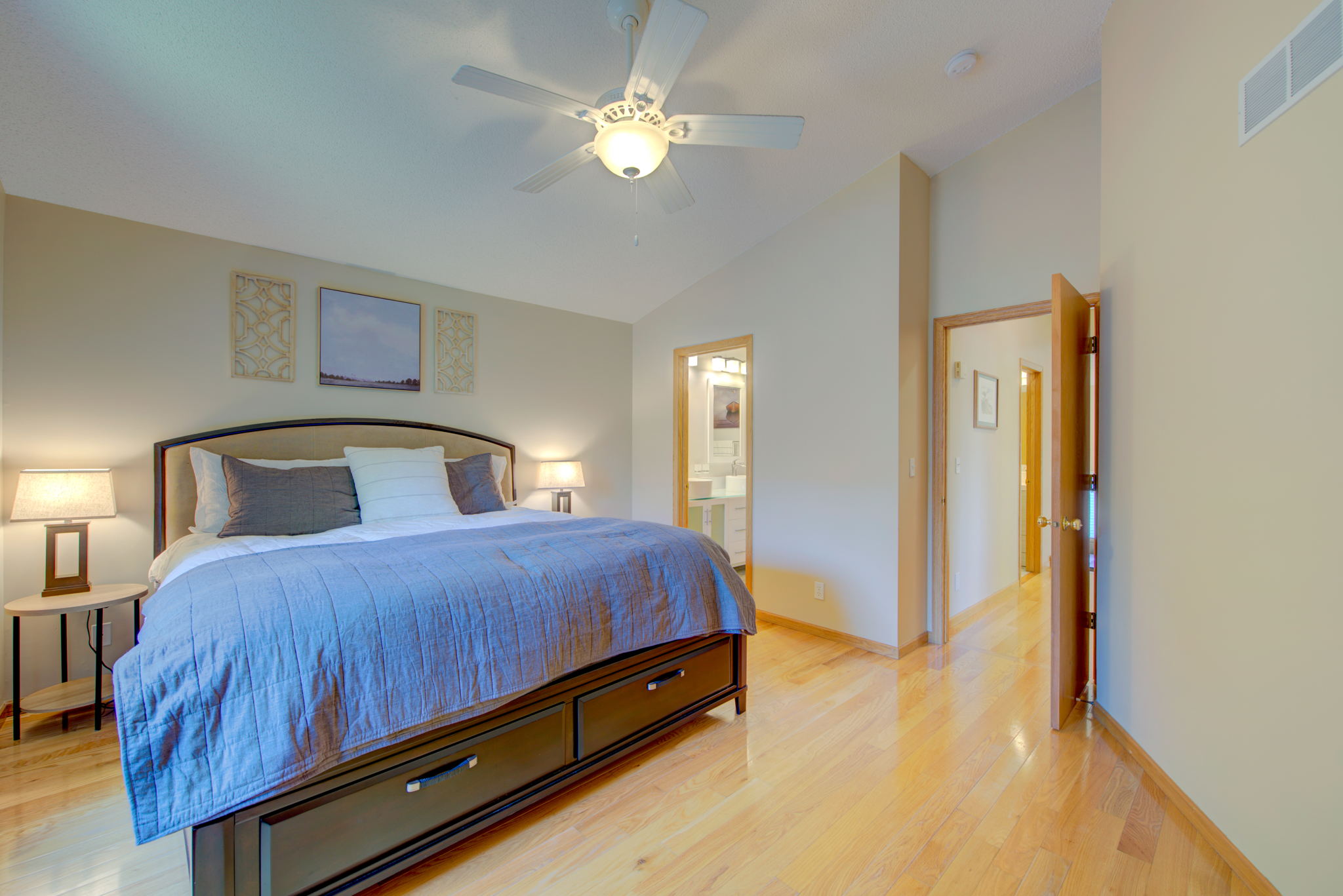 20 Bedroom