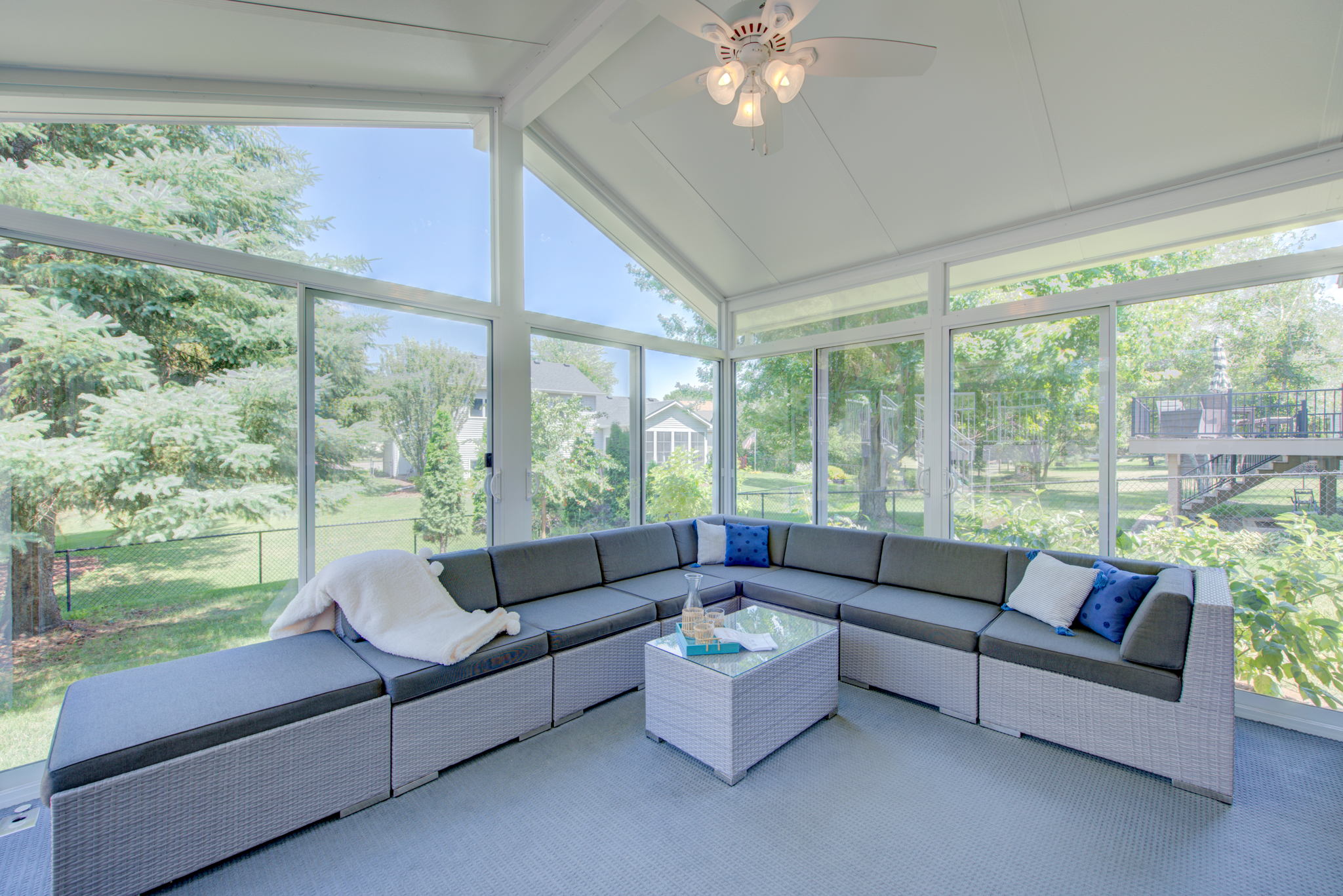 30 Sun Porch