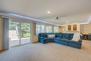 25 Rec room