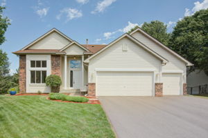 01 Front Exterior