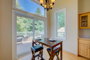 15 Breakfast Nook