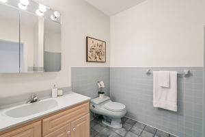 Full Bathroom
