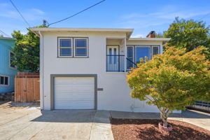 001_F8_931 Hargus Ave