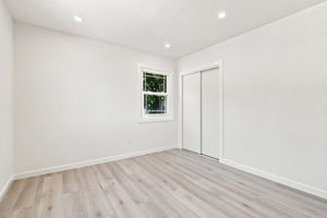 025_F8_931 Hargus Ave