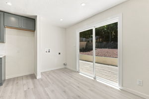 032_F8_931 Hargus Ave
