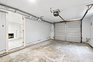 034_F8_931 Hargus Ave