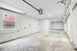 035_F8_931 Hargus Ave