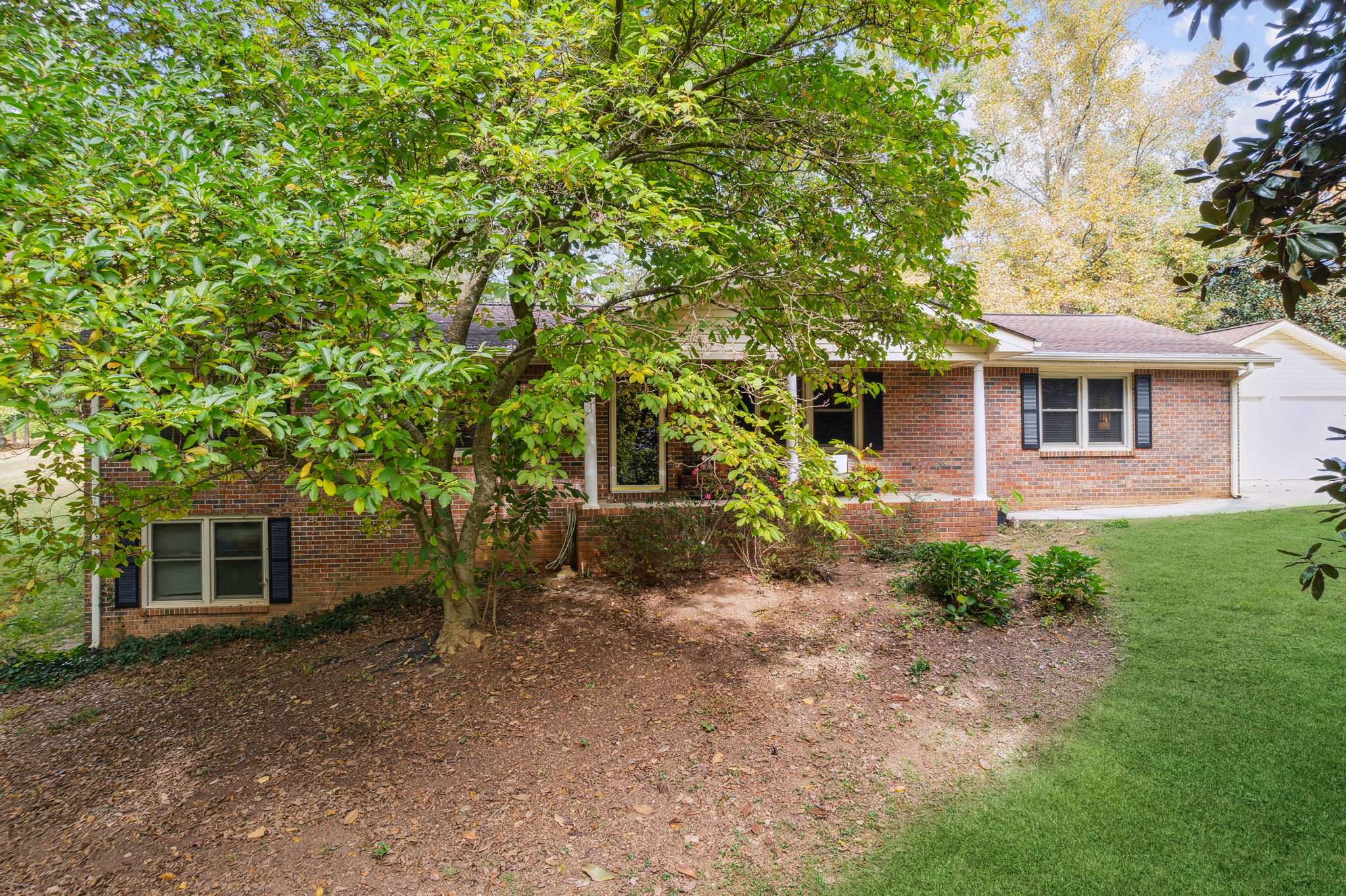 931 Water Tank Rd, Canton, GA 30115 Local Flavor Films + Photography