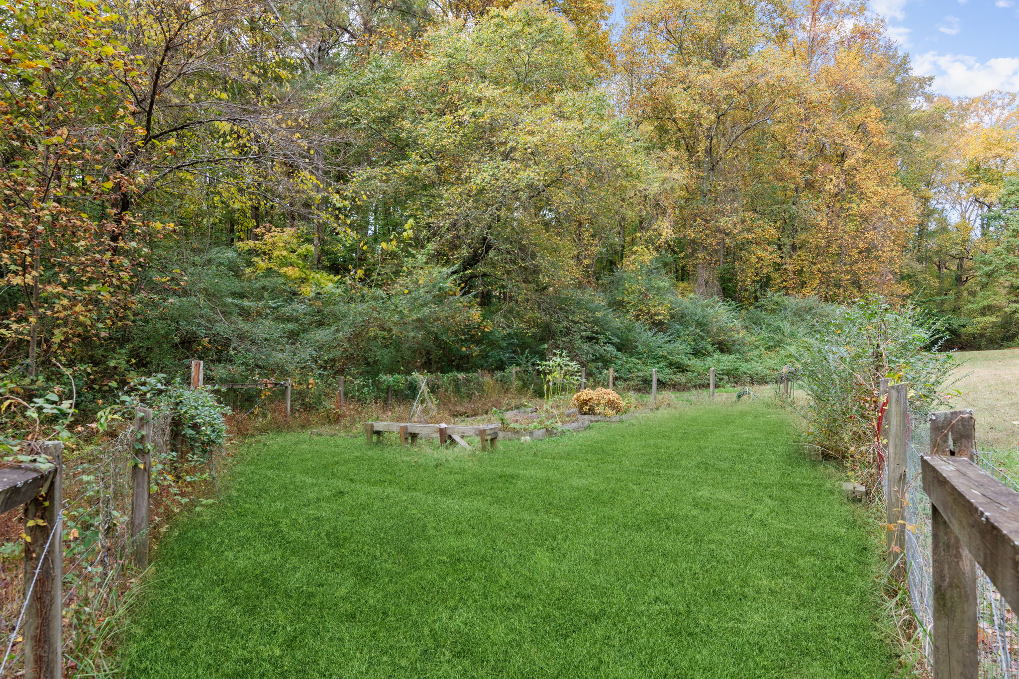 931 Water Tank Rd, Canton, GA 30115 Local Flavor Films + Photography