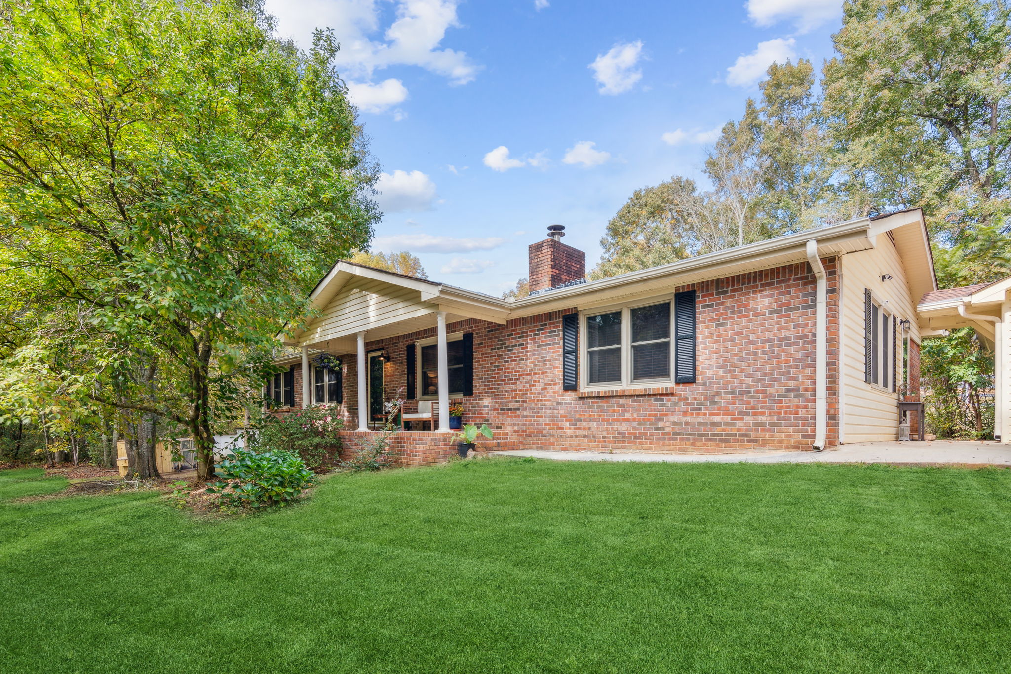 931 Water Tank Rd, Canton, GA 30115 Local Flavor Films + Photography