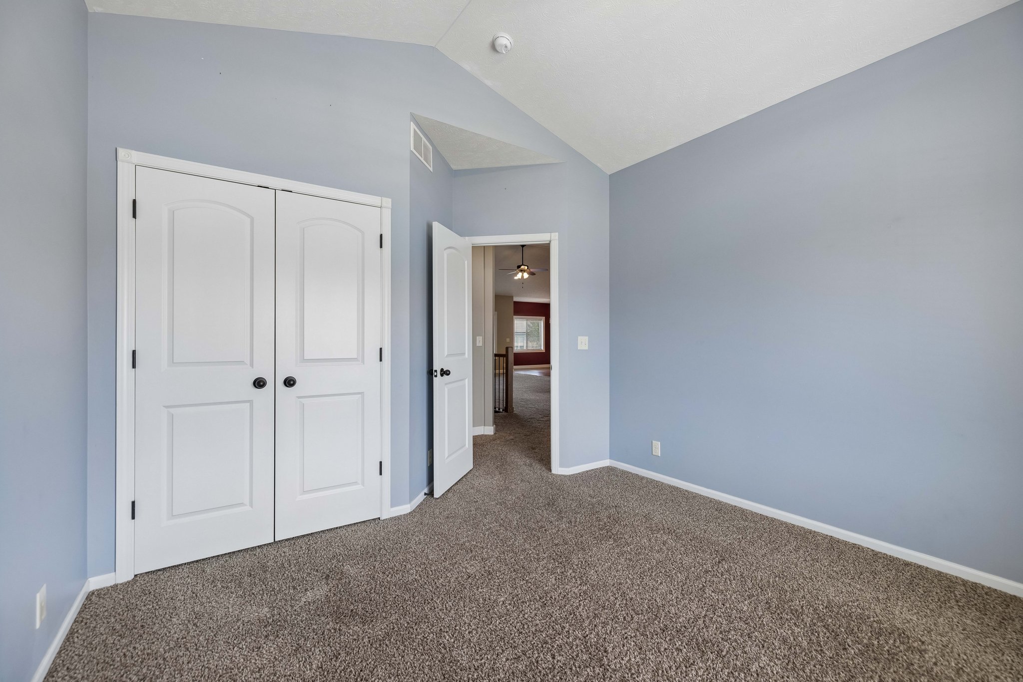 9277-9853 - 9310 Colby St_020.jpg