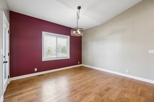 9277-9853 - 9310 Colby St_011.jpg