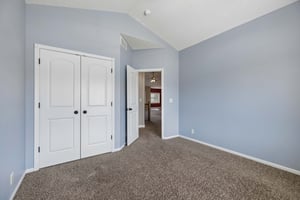 9277-9853 - 9310 Colby St_020.jpg