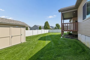 9277-9853 - 9310 Colby St_040.jpg