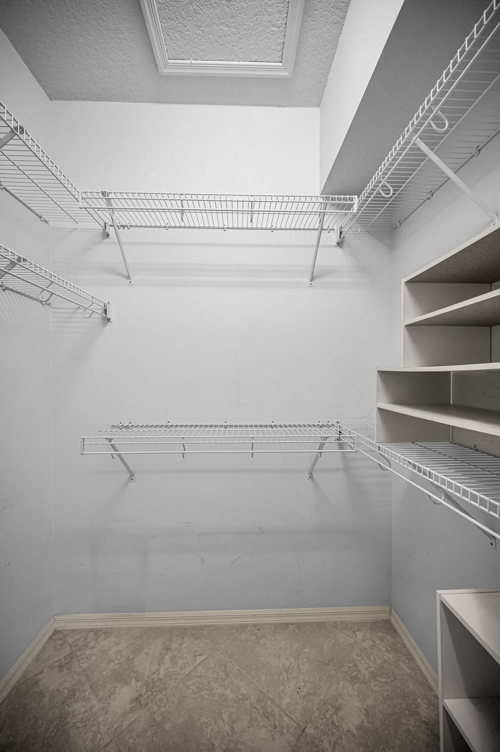 Primary Bedroom Walk-in Closet2