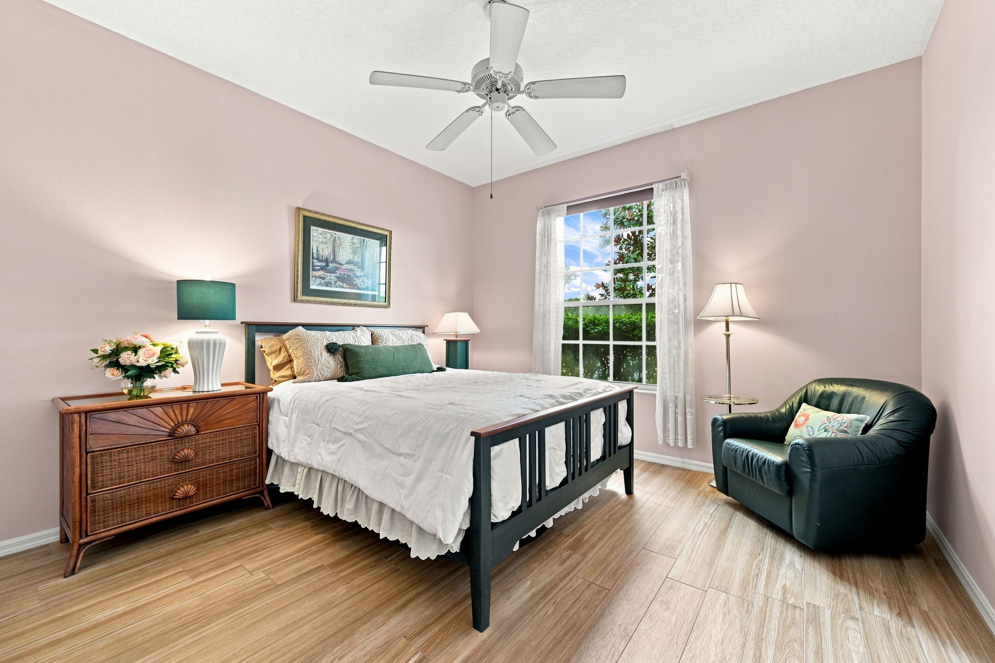 Bedroom2a