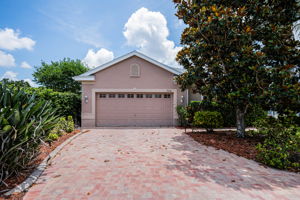 Front Exterior4