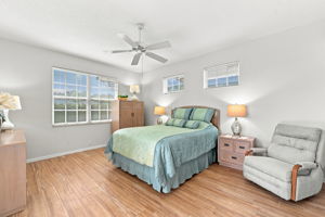Primary Bedroom1a