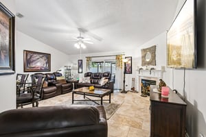 Bruntsfield Dr-S1107-007.jpg