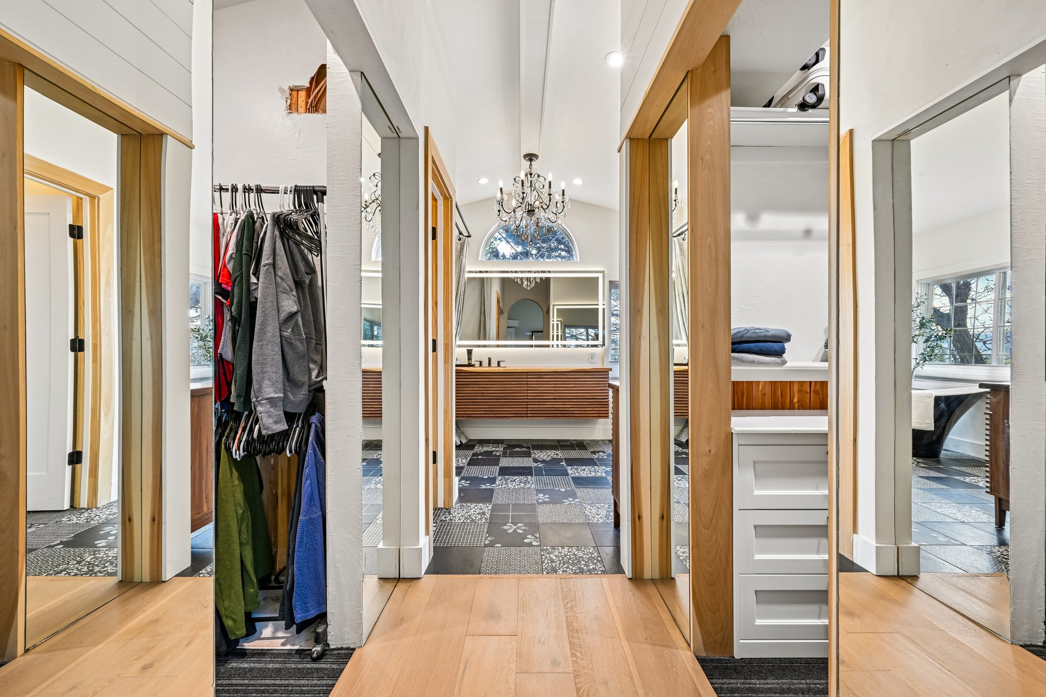 Sulton Ct-S1005-036.jpg