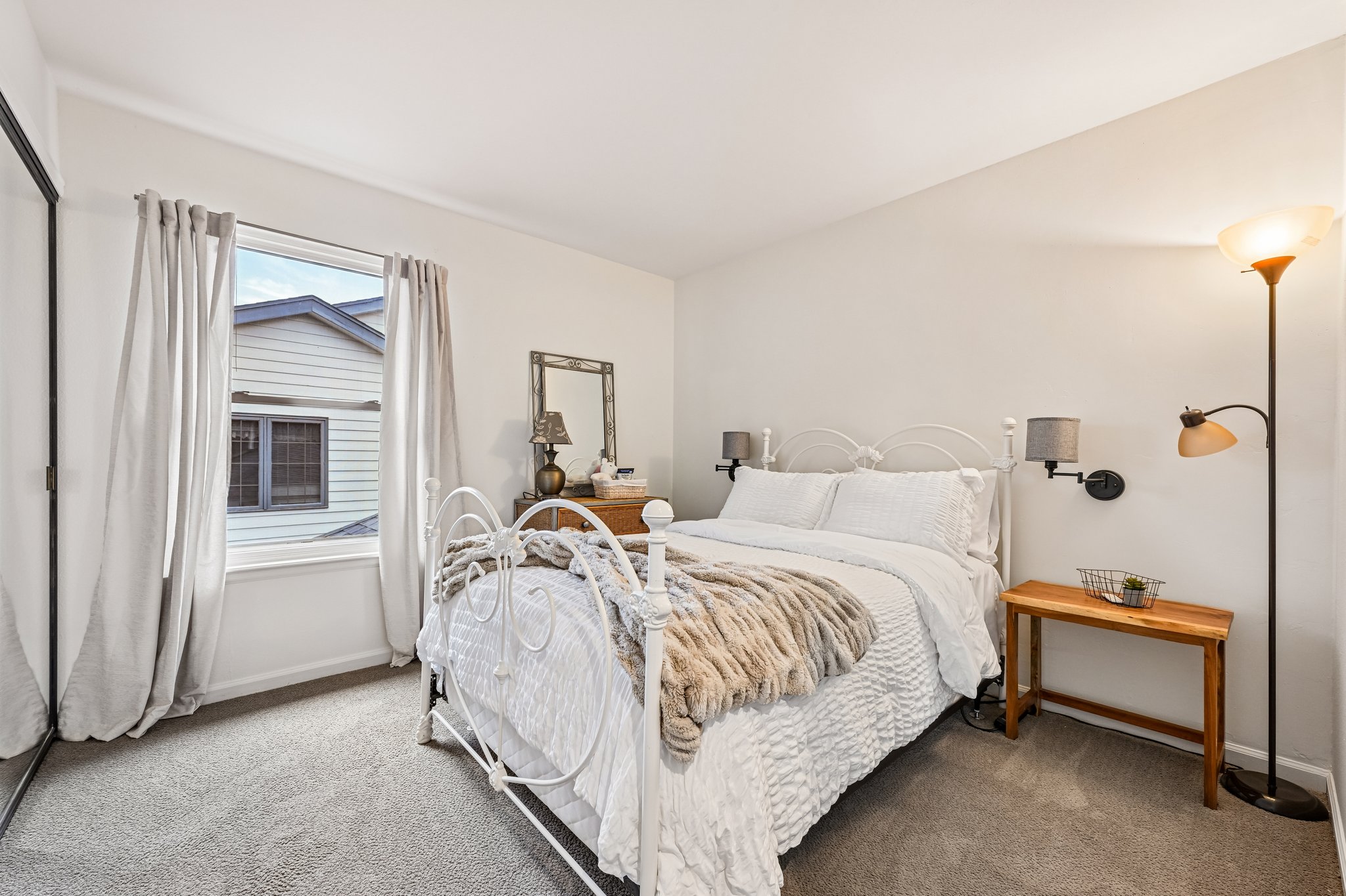 Sulton Ct-S1005-046.jpg