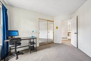 Sulton Ct-S1005-049.jpg