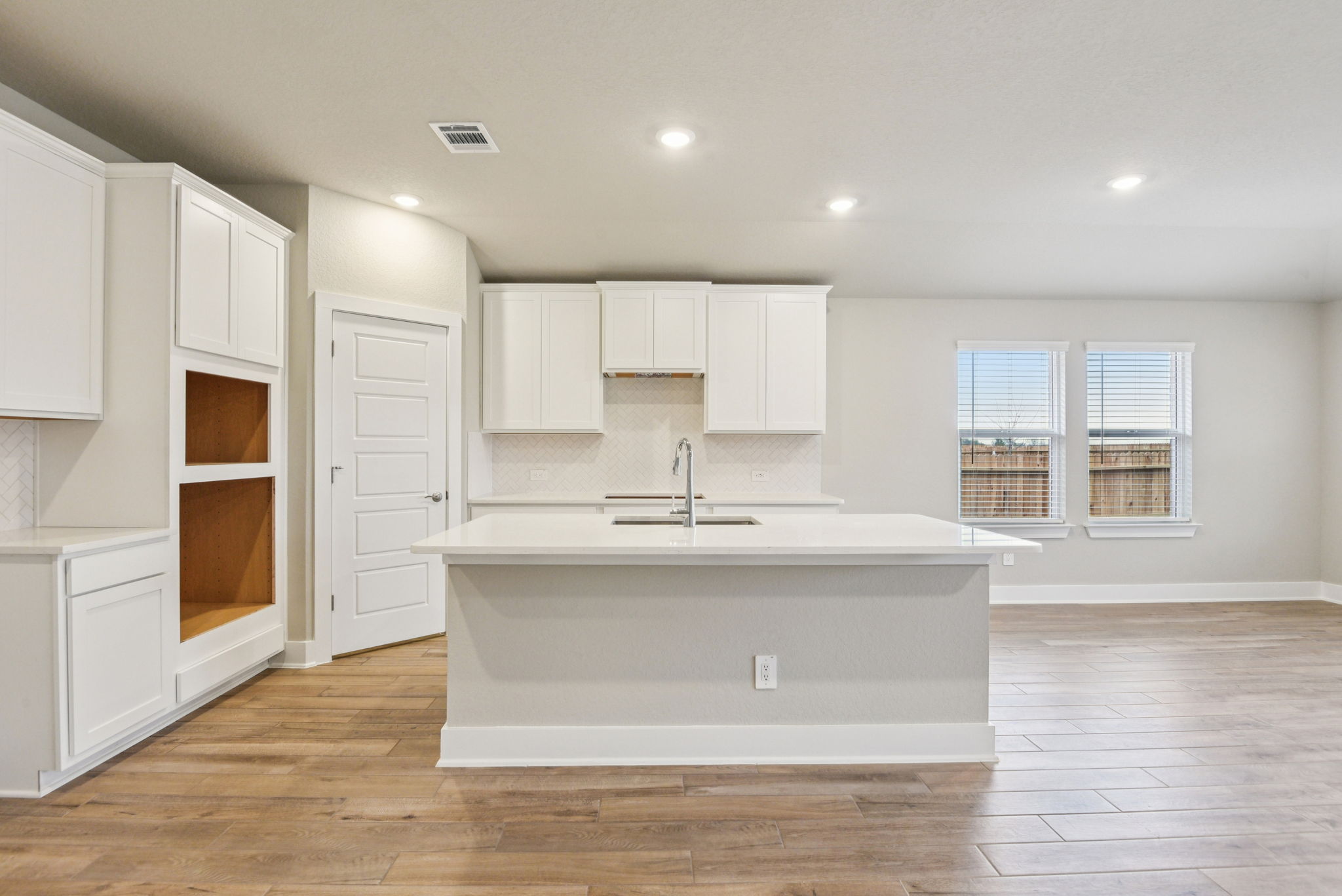 San Antonio - Carmel Ranch - 9318 Quail Crst Dr Schertz TX 78154 - 019