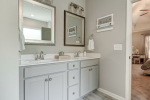  Photo 23