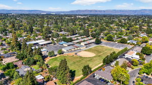 Loyola Elementary School