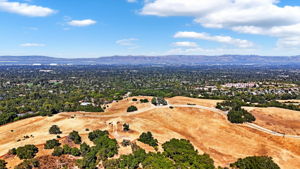Loyola Vista