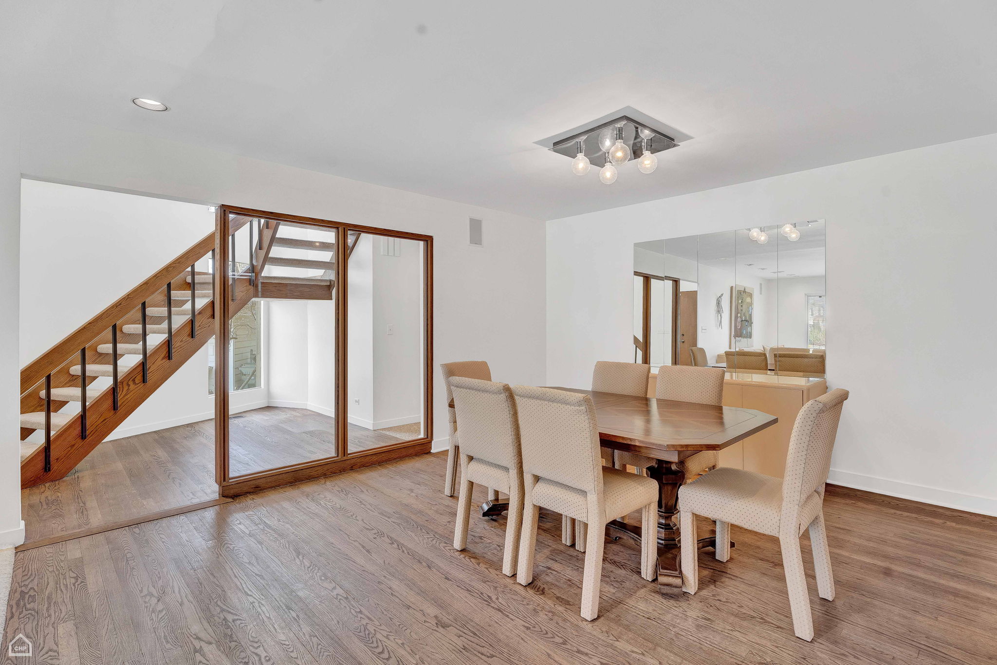 9323 Olcott_015