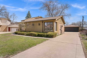 9323 Olcott_003
