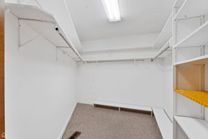 9323 Olcott_032