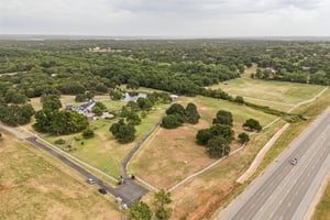 9325 E State Hwy 9_001.jpg