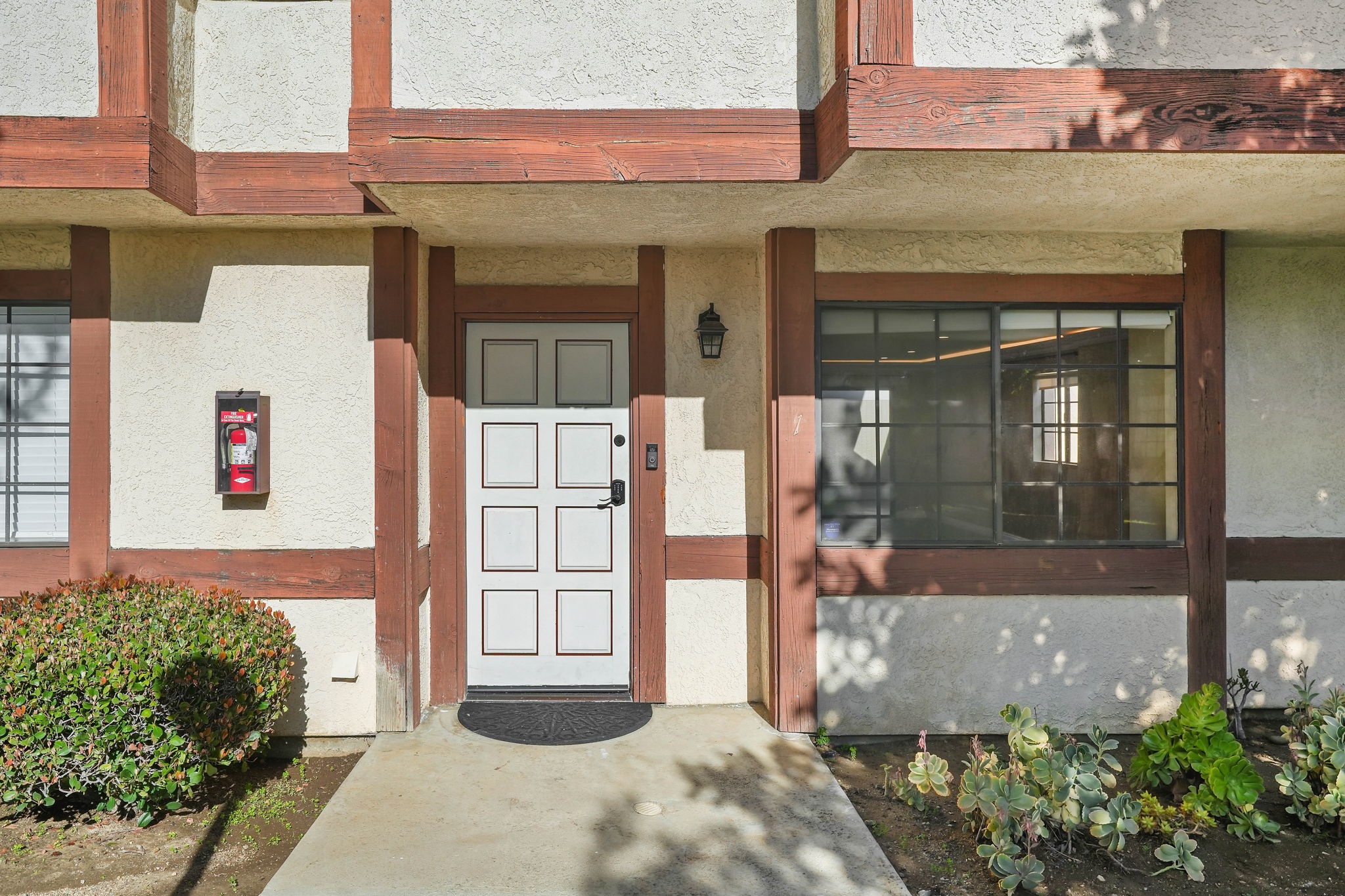 9325 Sunland Park Drive #1-5