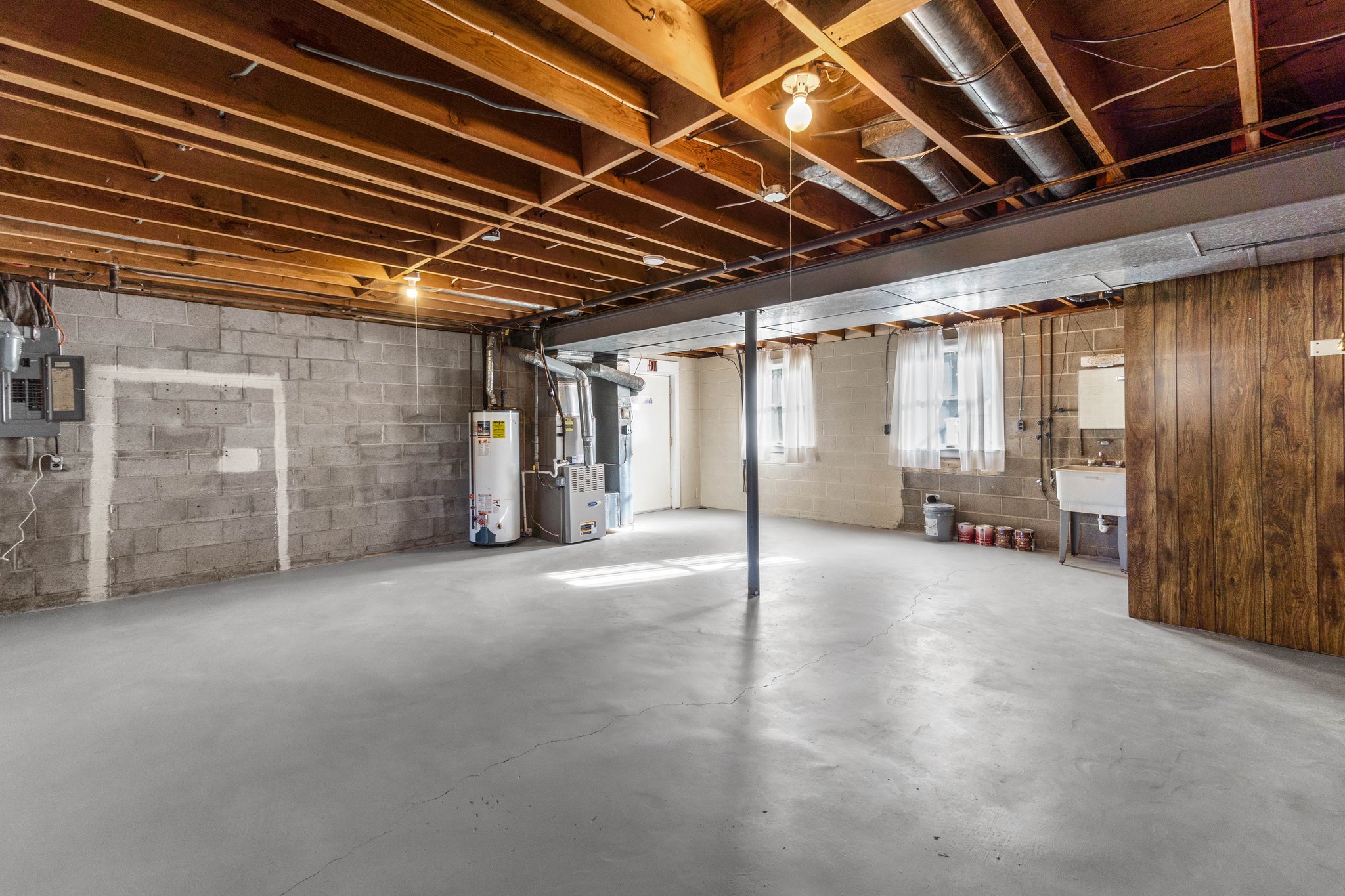 34. Basement.jpg