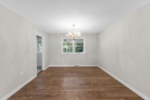 09. Dining room.jpg