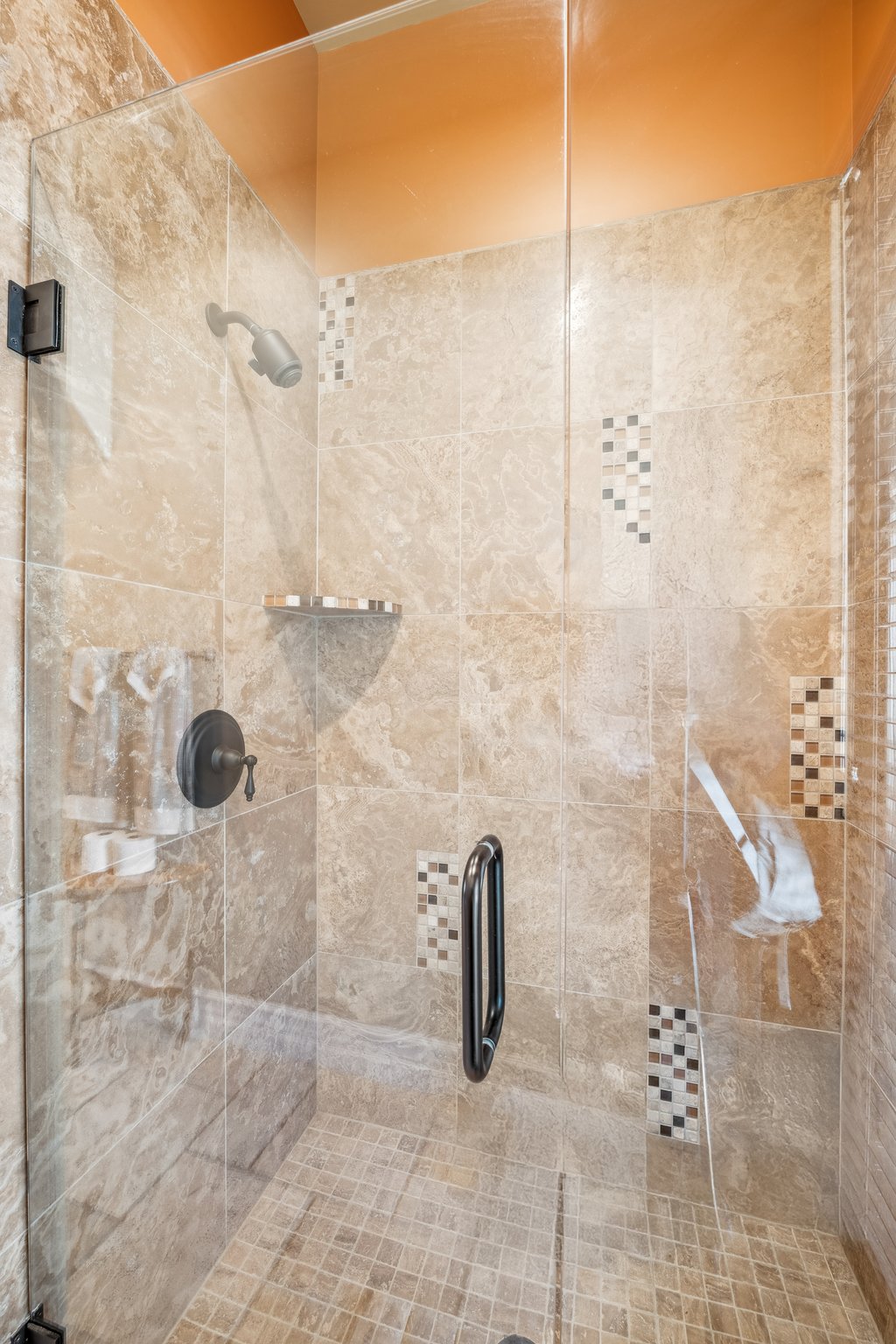 9328 N 68th Pl - 050.jpg