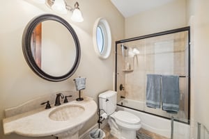 9328 N 68th Pl - 051.jpg