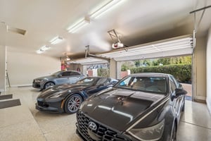 9328 N 68th Pl - 059.jpg