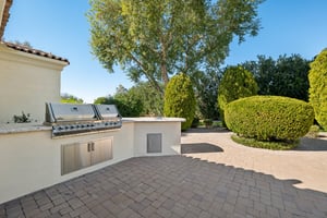 9328 N 68th Pl - 085.jpg