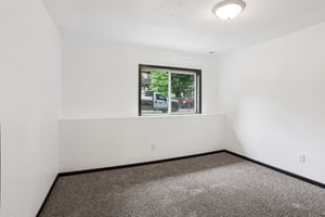 Beech St-1206-027.jpg