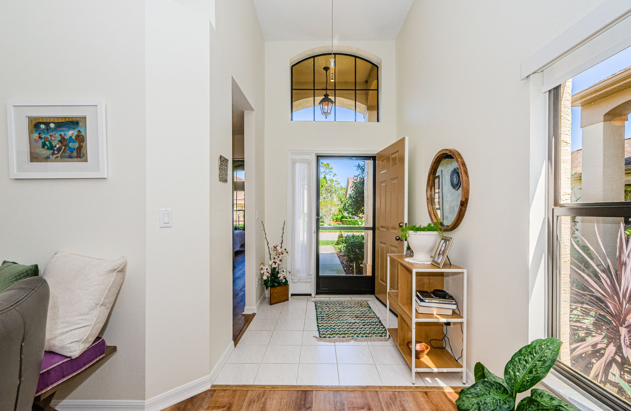 Interior Entrance 1A-2