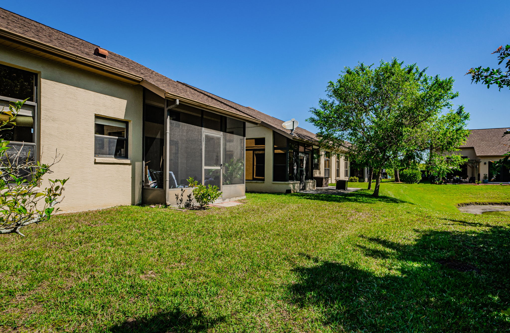 Back Exterior 1C-2