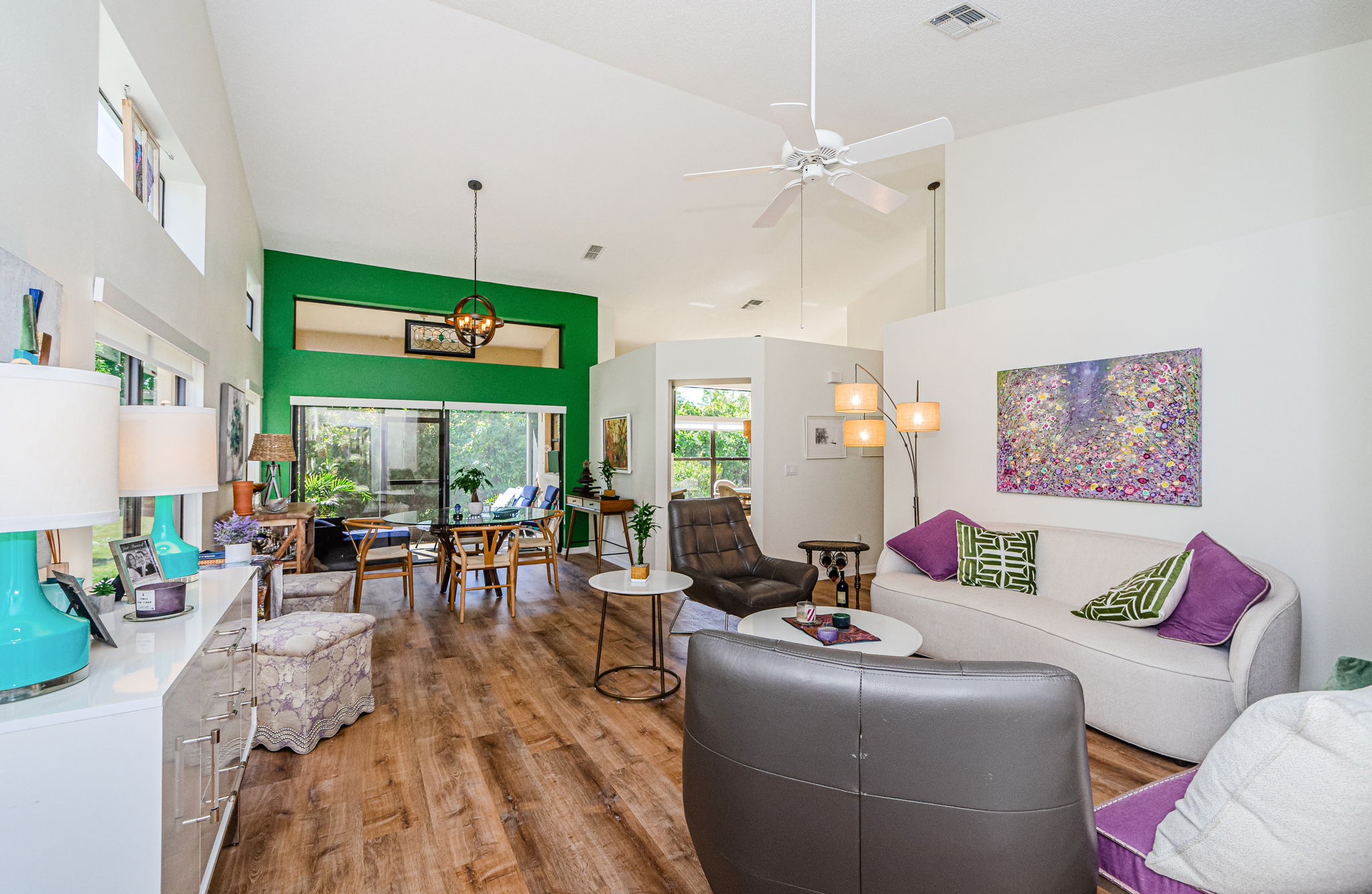 Living Room 1A-2