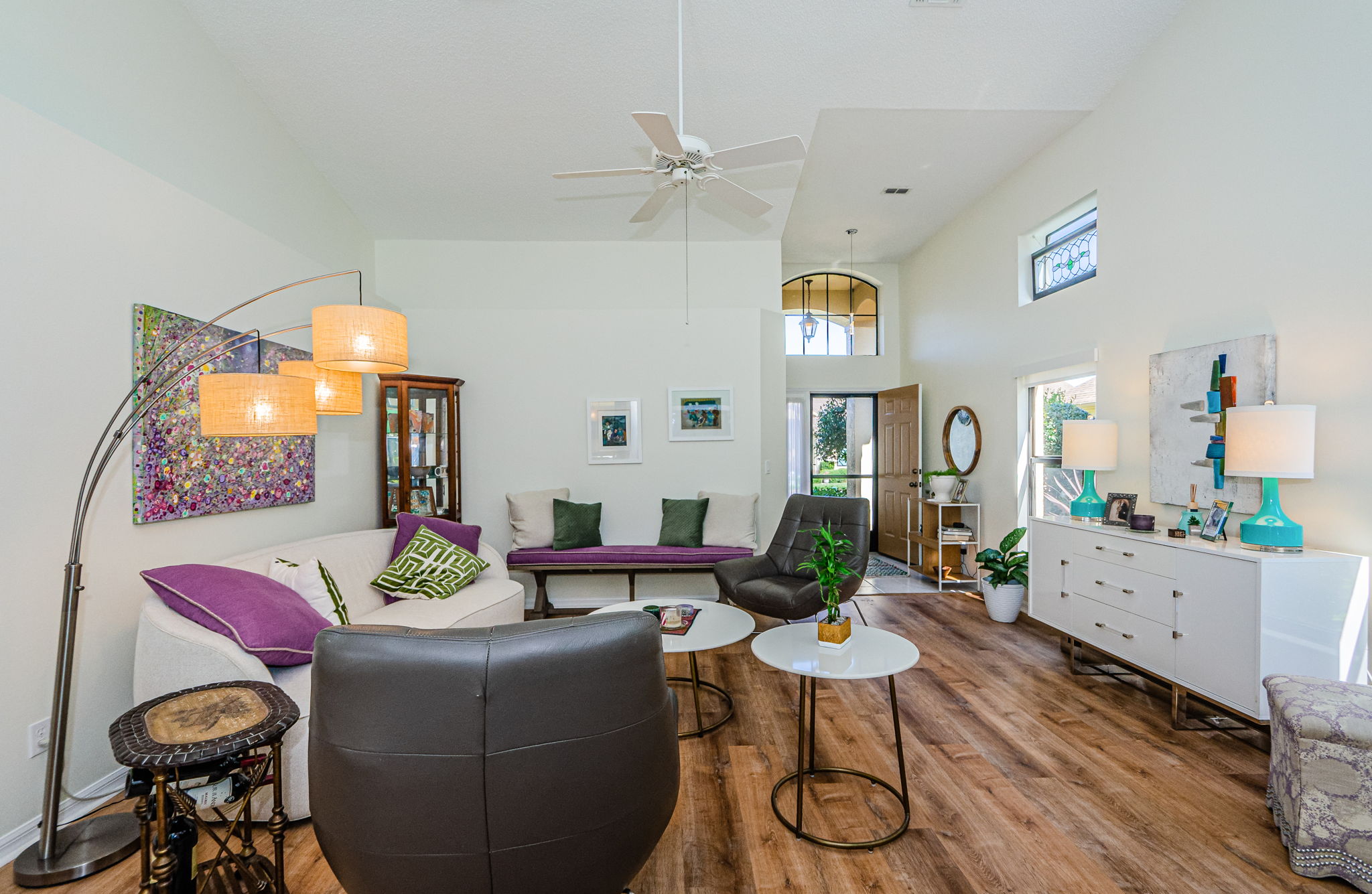 Living Room 1D-2