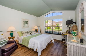 Guest Bedroom 1A-2