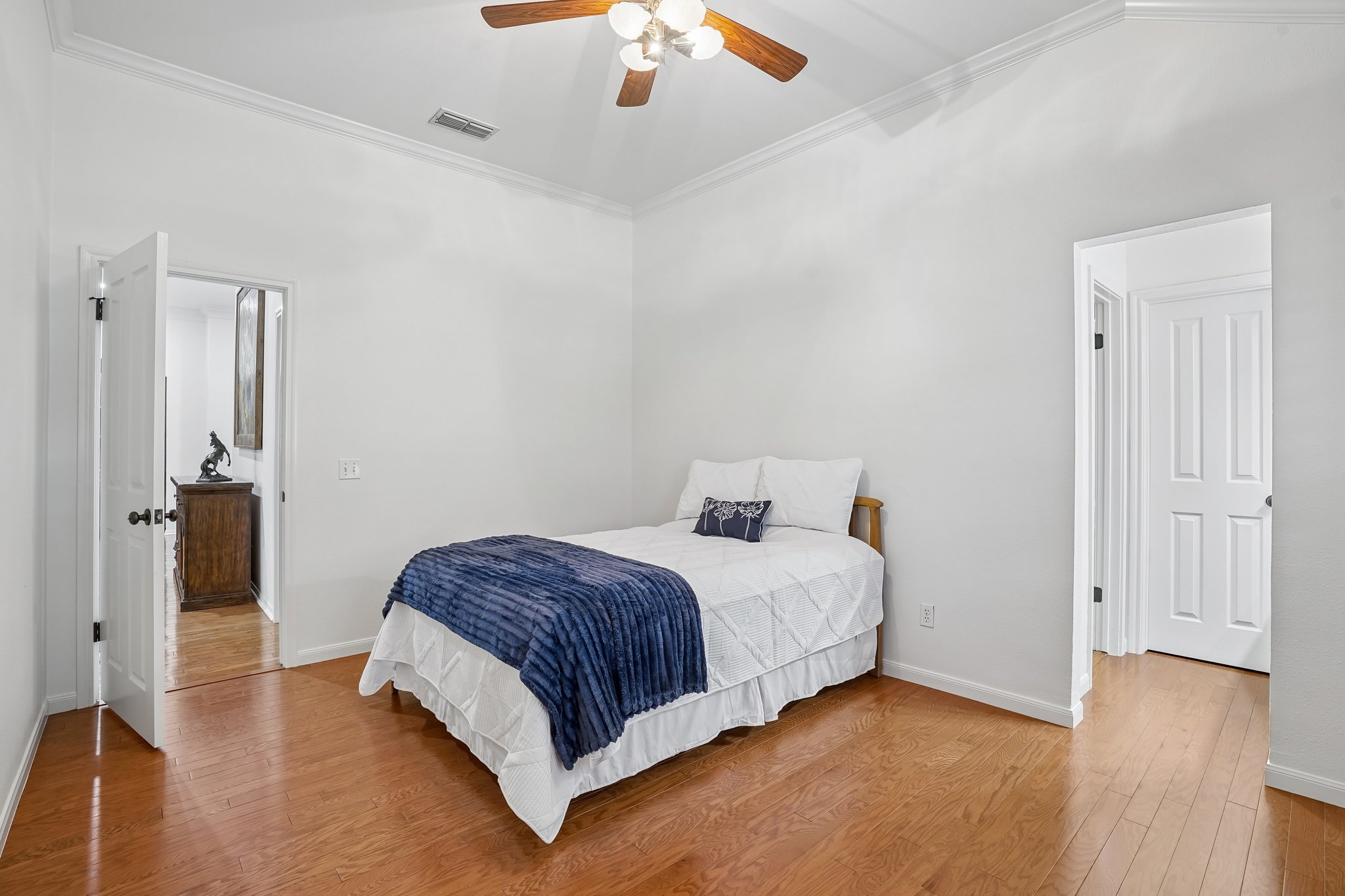 Gardenia Bend Dr-S1906-018.jpg