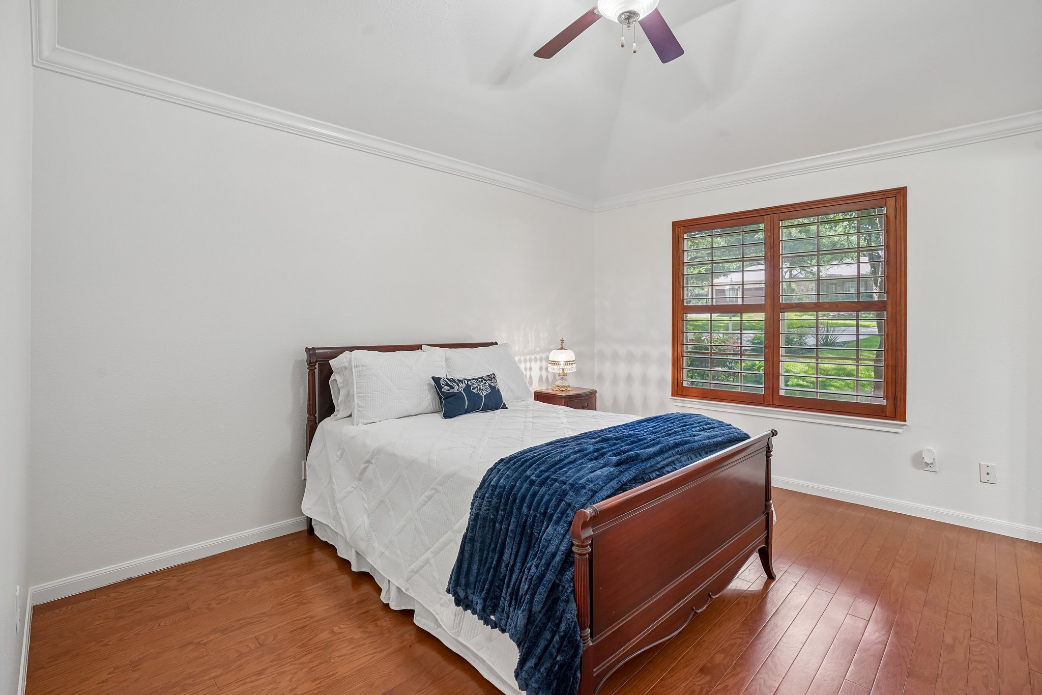Gardenia Bend Dr-S1906-022.jpg