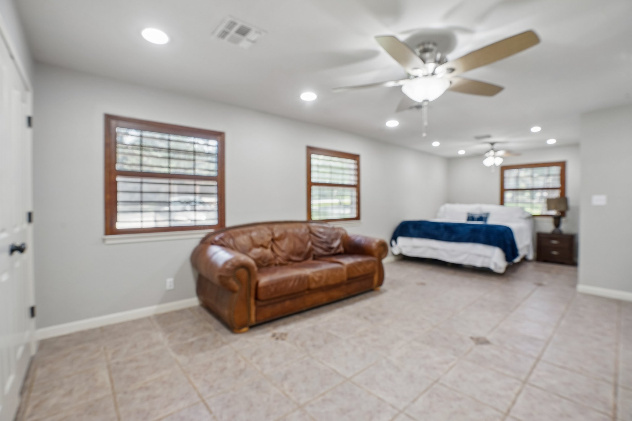 Gardenia Bend Dr-S1906-034.jpg